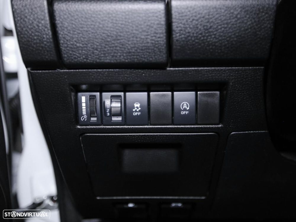 Isuzu D-Max 1.9 Ddi CD 4WD LS - 13