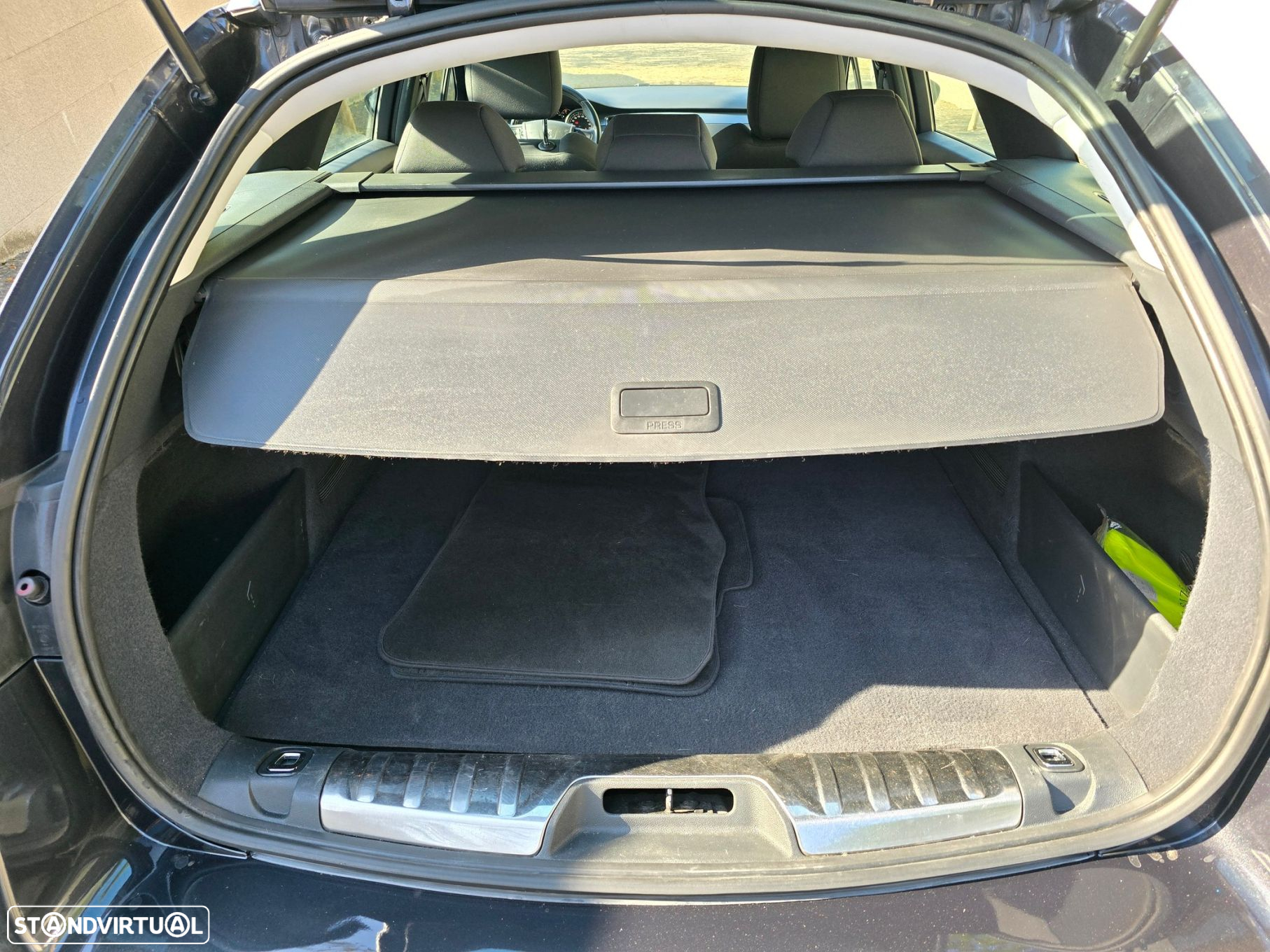Peugeot 508 SW 1.6 BlueHDi Active - 28