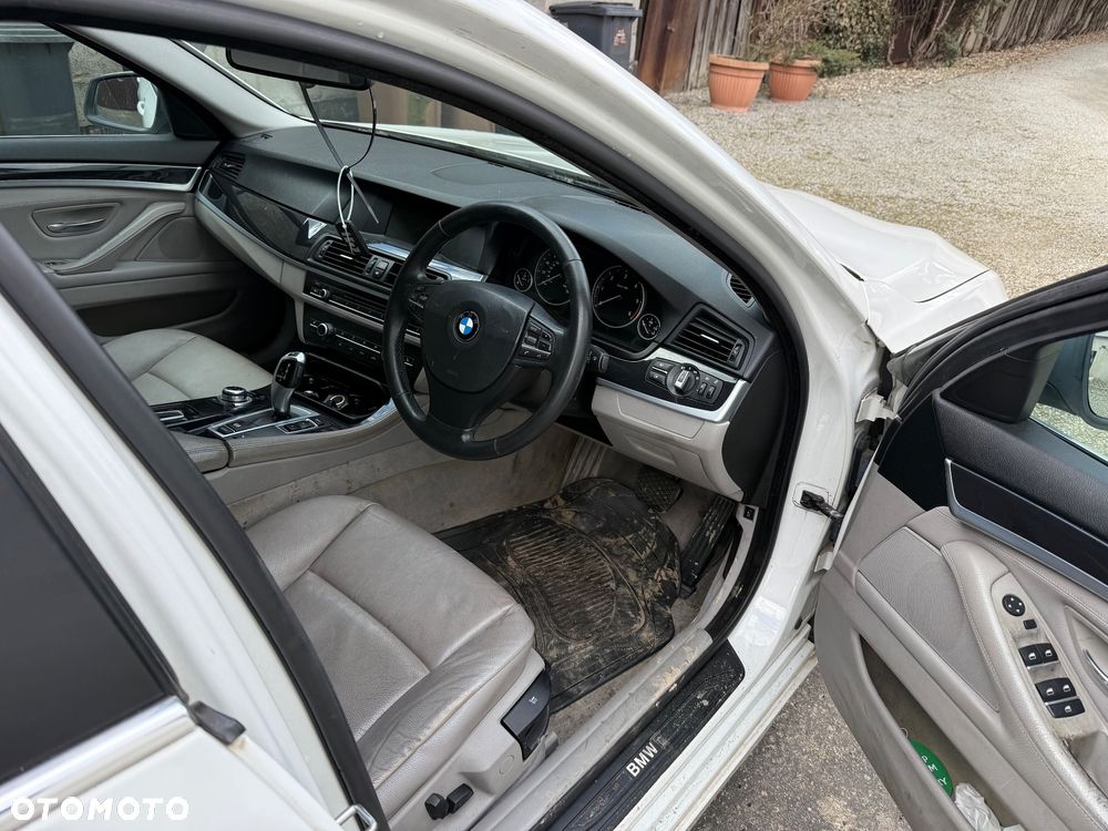 BMW Seria 5 520d - 12