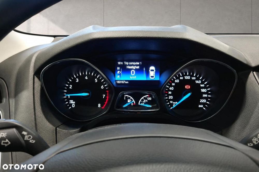 Ford Focus 1.0 EcoBoost Titanium - 9