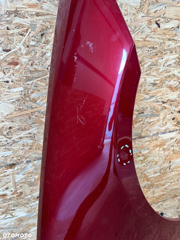 BŁOTNIK prawy BMW E90 Kombi lift E91 Kod lakieru: A82 - 4