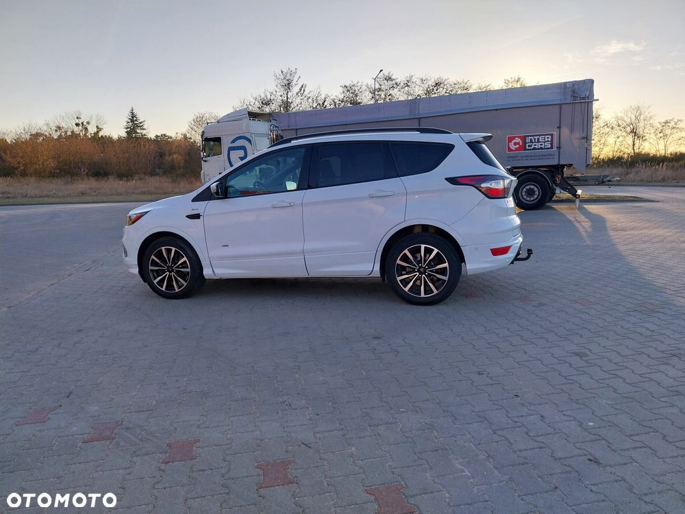 Ford Kuga - 5