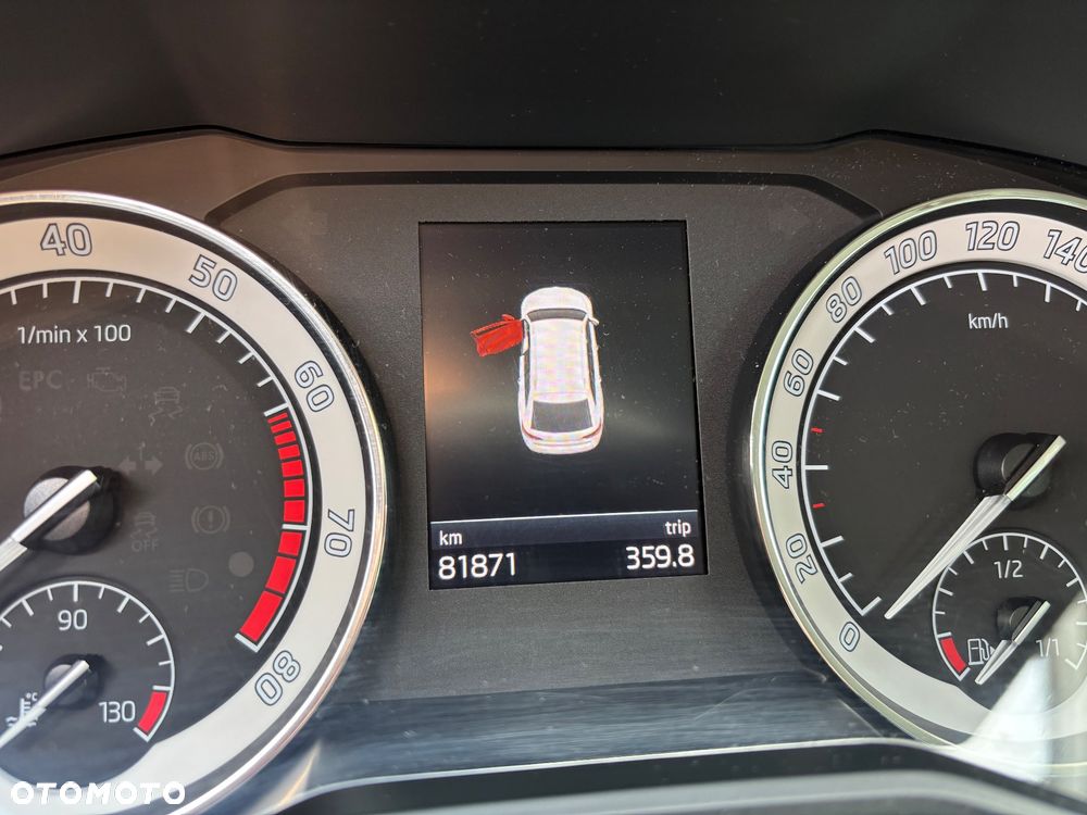 Skoda Superb 2.0 TSI Ambition DSG - 11