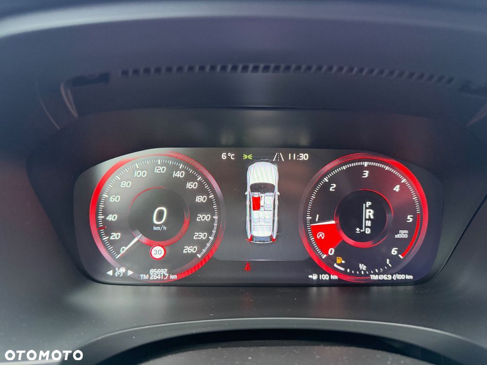 Volvo V90 D4 AWD Geartronic Momentum - 14