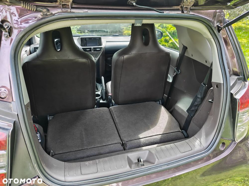 Toyota iQ 1.0 Sol - 14