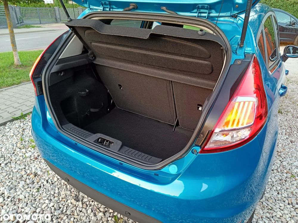 Ford Fiesta 1.0 EcoBoost STart-Stop Titanium - 14