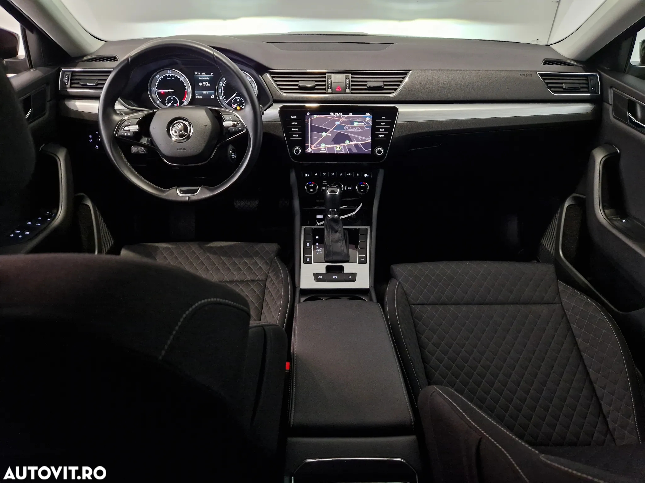 Skoda Superb - 11