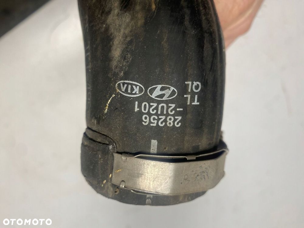PRZEWÓD INTERCOOLERA GÓRNY HYUNDAI TUCSON II 1.6 CRDI 28256-2U201 - 3