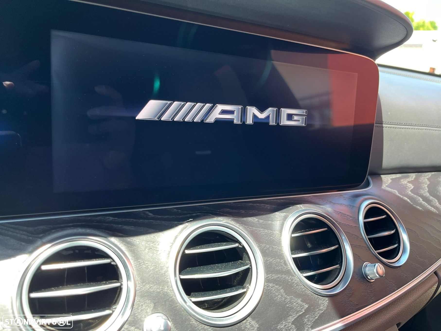 Mercedes-Benz E 63 AMG S 4-Matic+ - 30