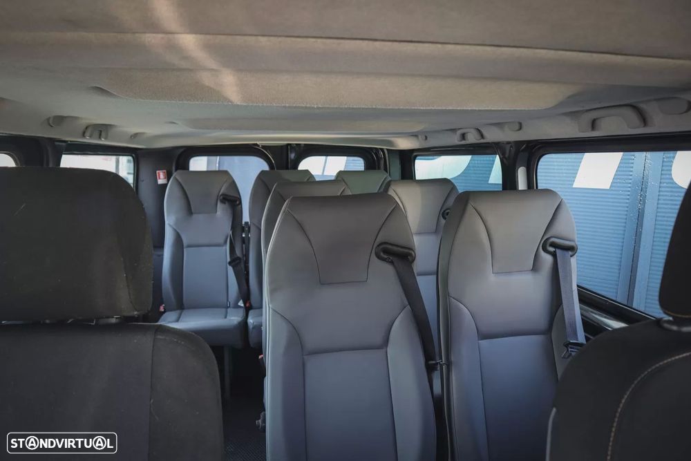 Renault Trafic 1.6 dCi L2H1 1.2T SS - 11