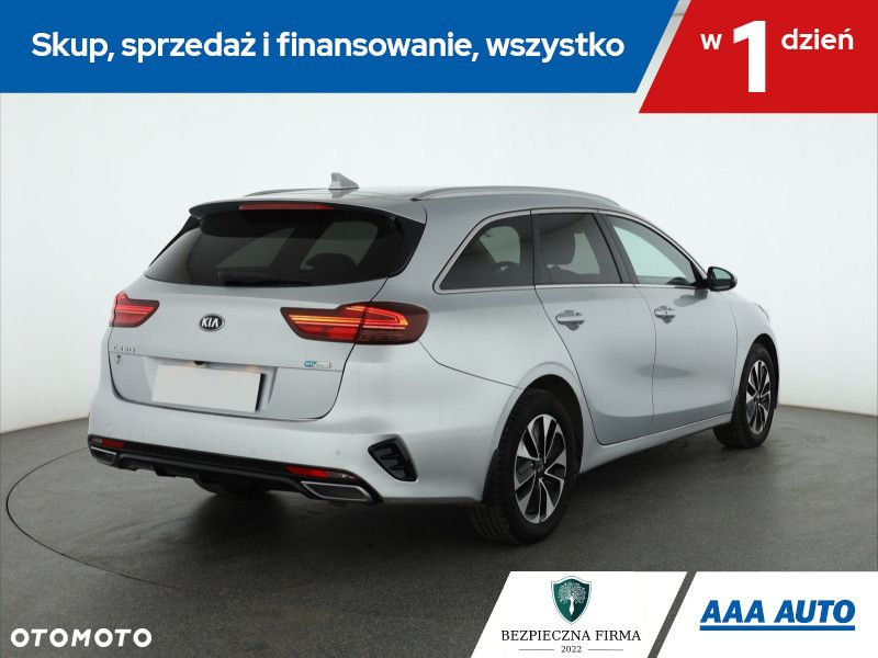 Kia Ceed - 6