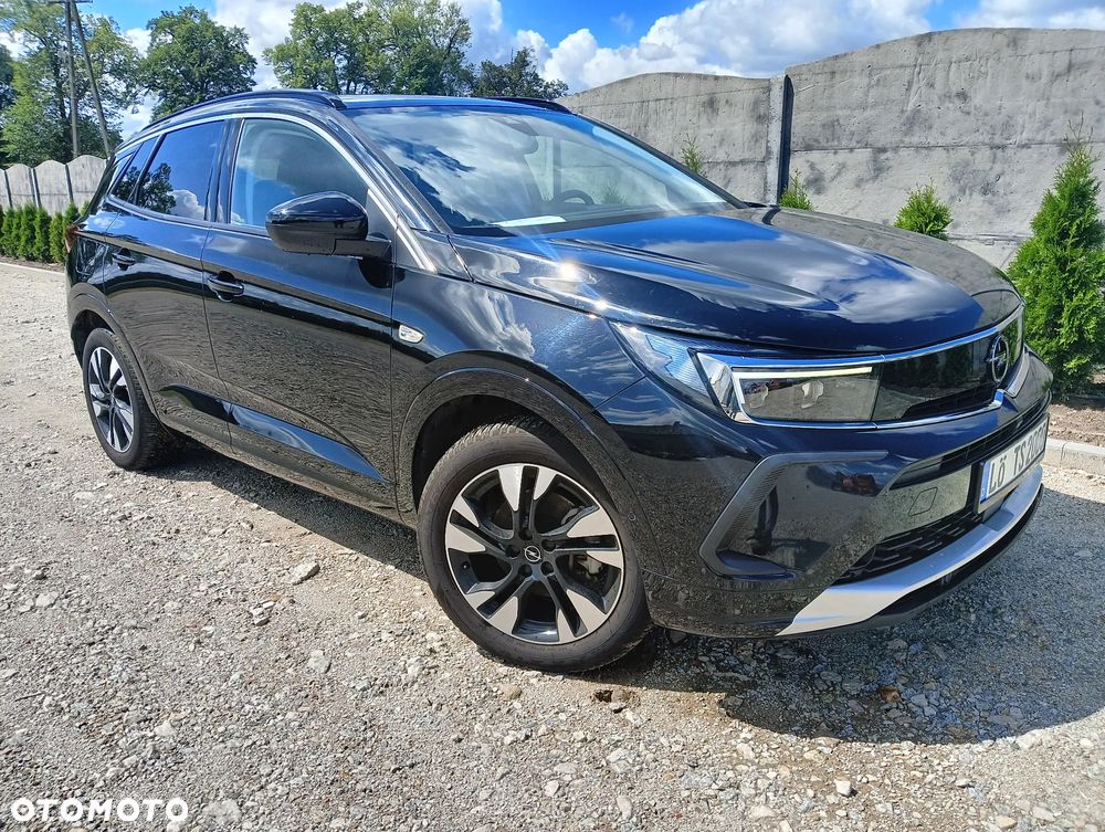 Opel Grandland X 1.2 Start/Stop Ultimate - 2