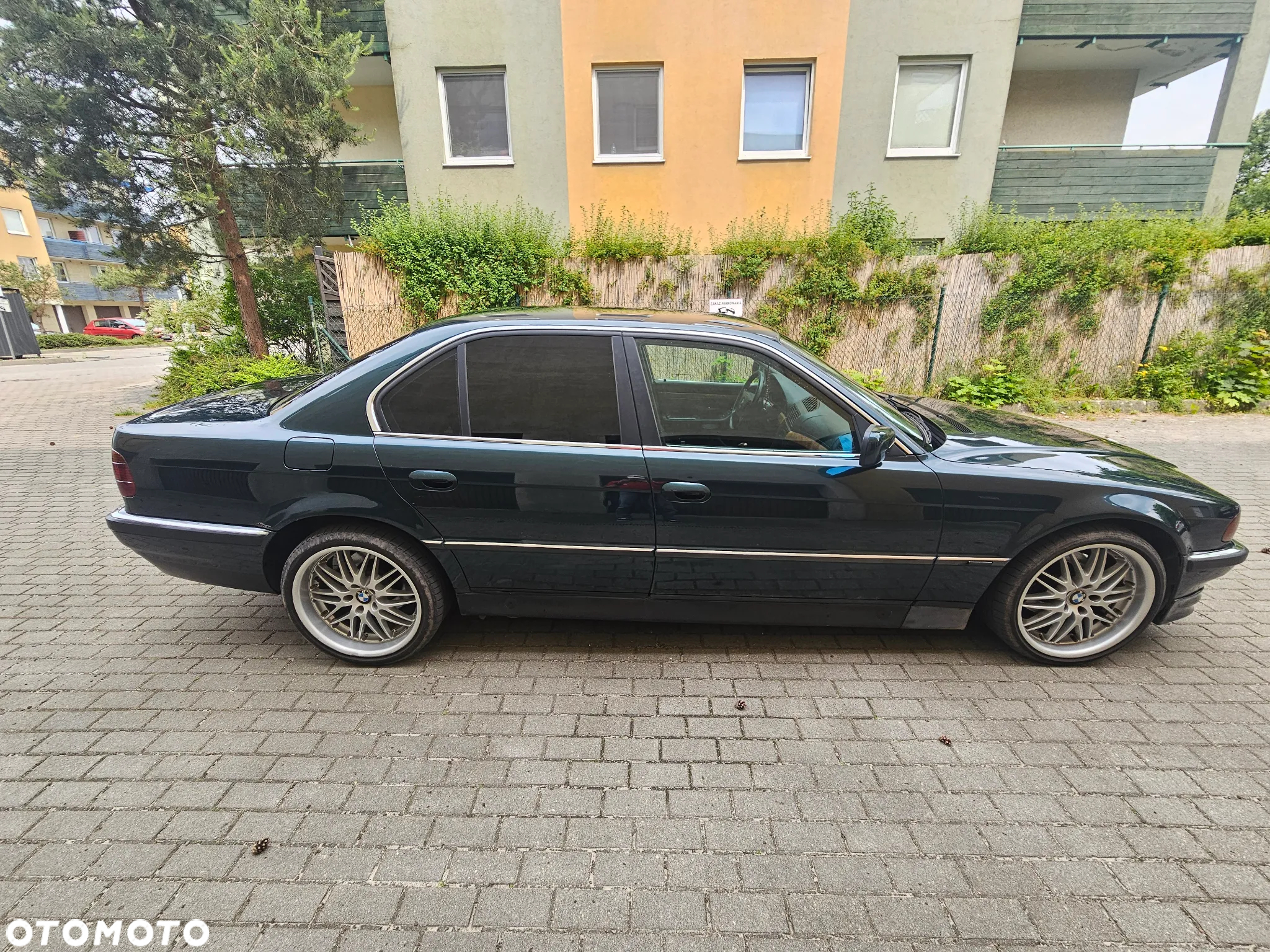 BMW Seria 7 728i - 3
