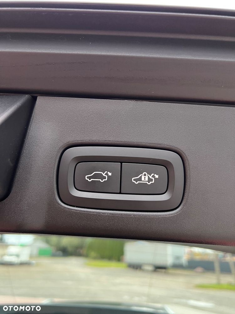 Volvo V90 D3 Momentum - 7
