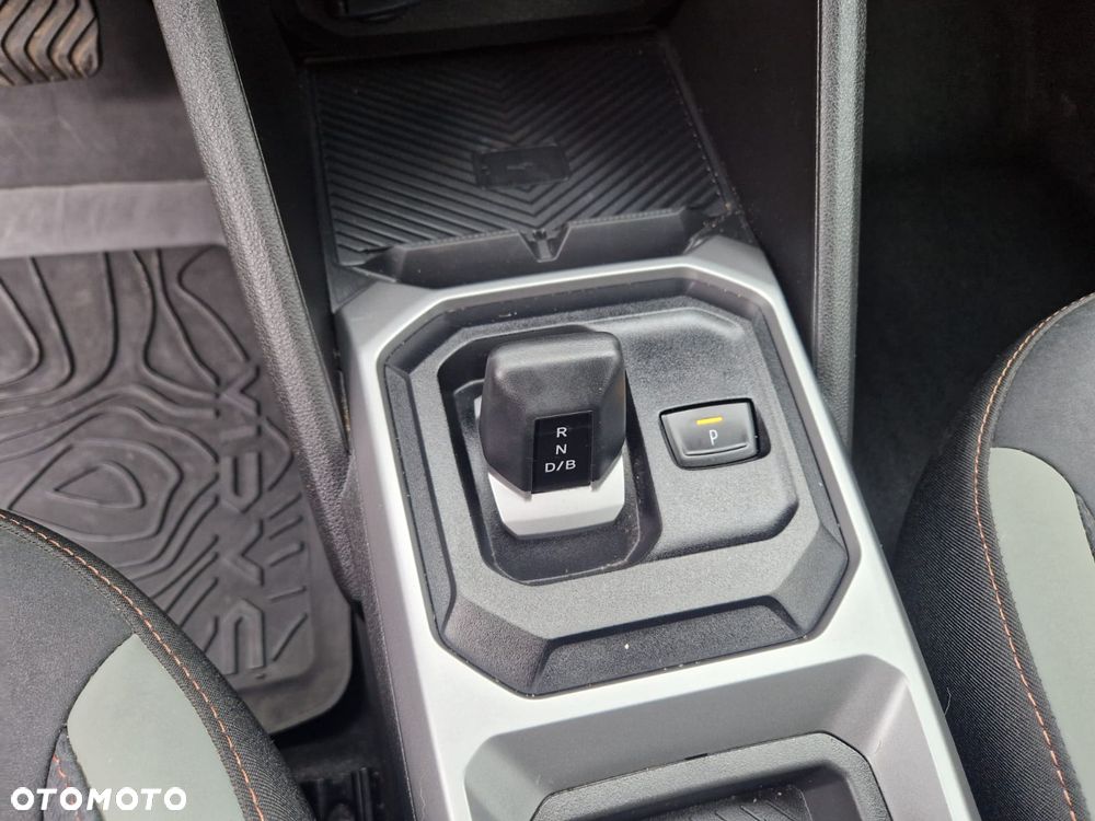 Dacia Duster 140 Extreme + - 9