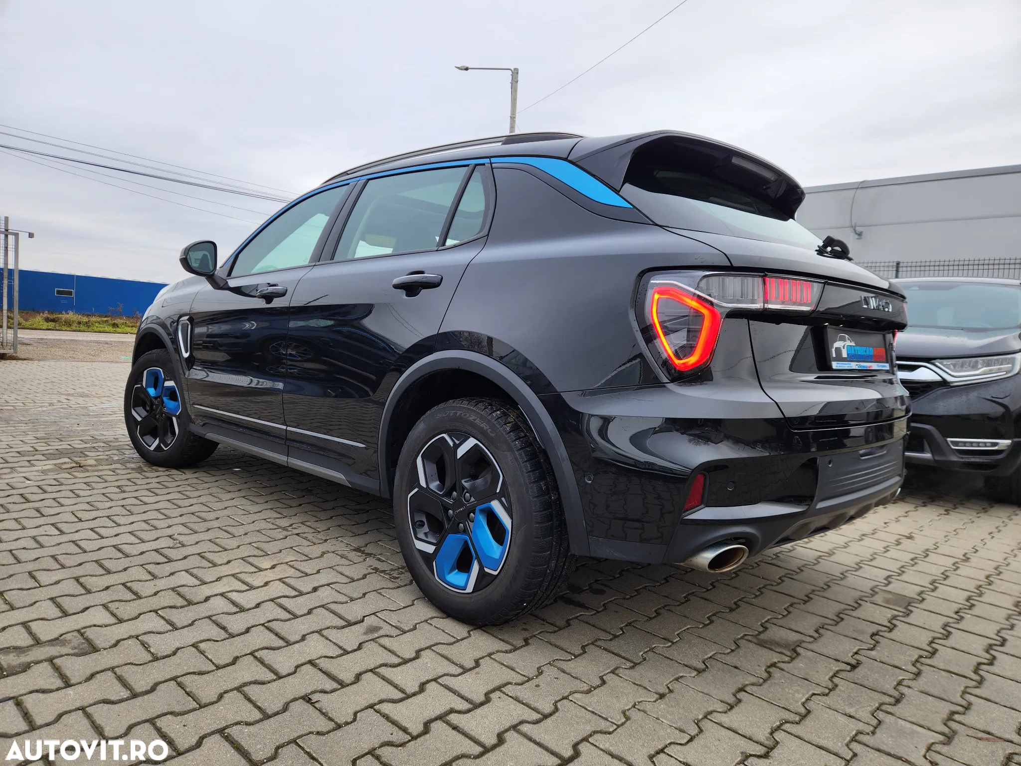 Lynk&Co 01 - 3