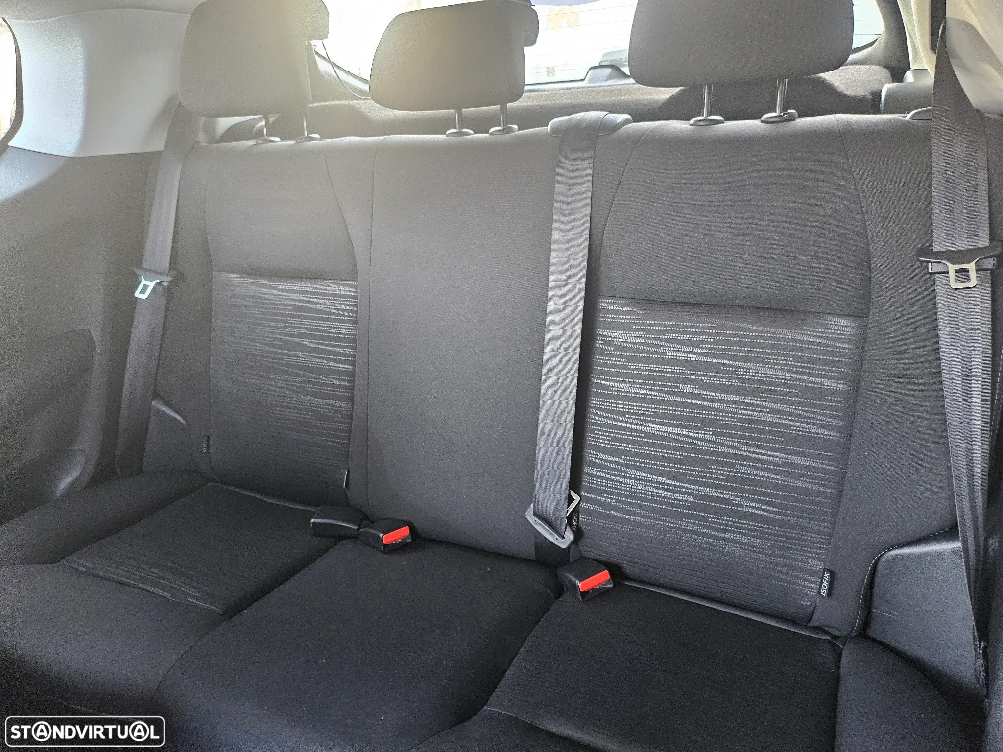 Peugeot 208 1.4 HDi Active - 4