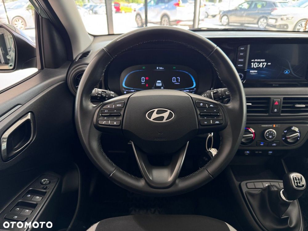 Hyundai i10 - 15