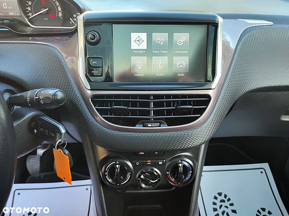 Peugeot 2008 1.2 Pure Tech Active - 13