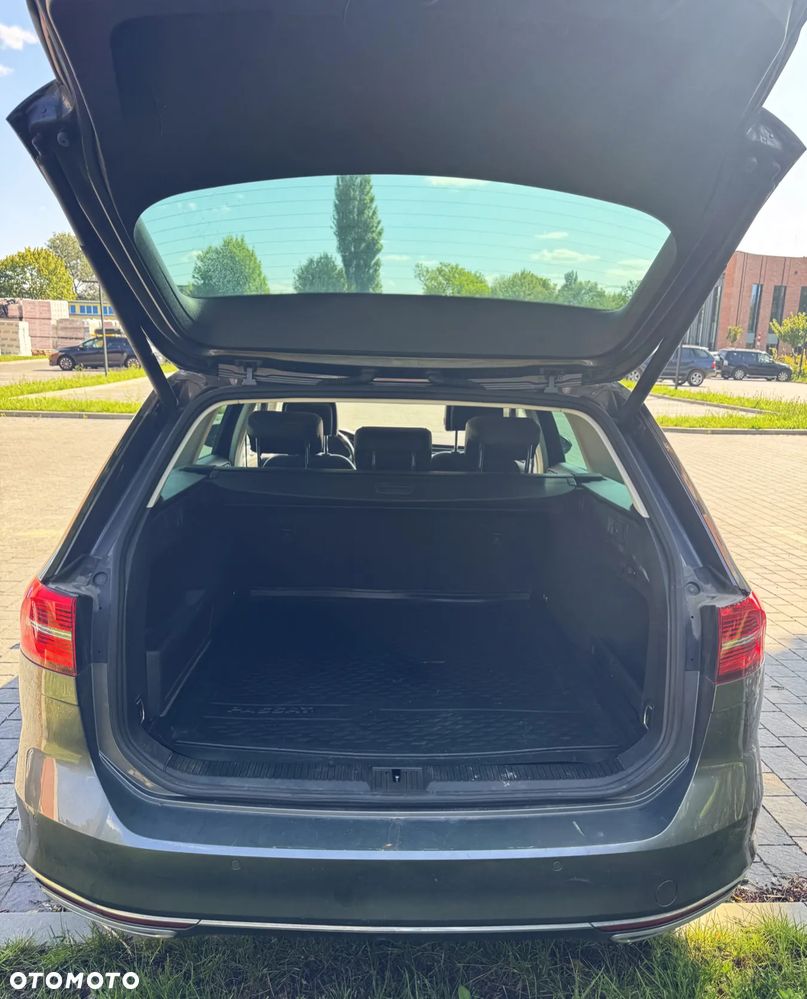 Volkswagen Passat - 6