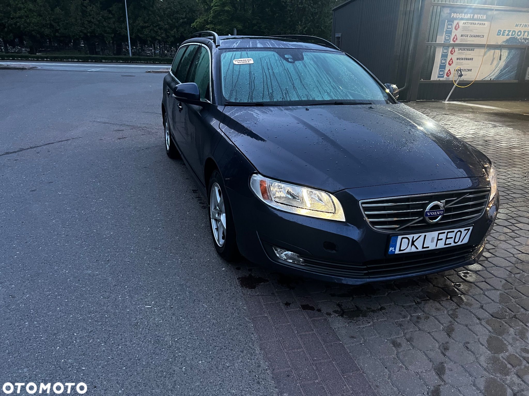 Volvo V70 D2 Drive-E Momentum - 1