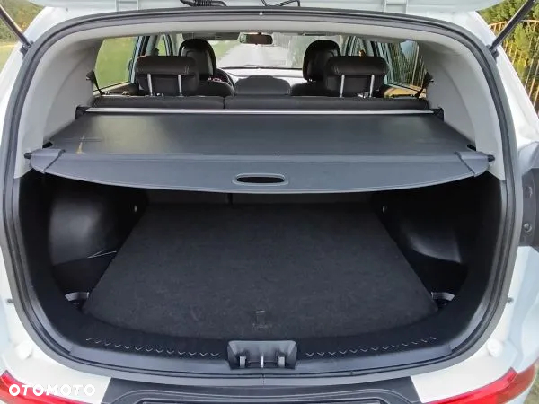 Kia Sportage - 12