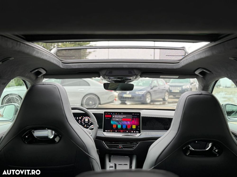 Volkswagen Passat 2.0 TDI 4Motion DSG R-Line - 9