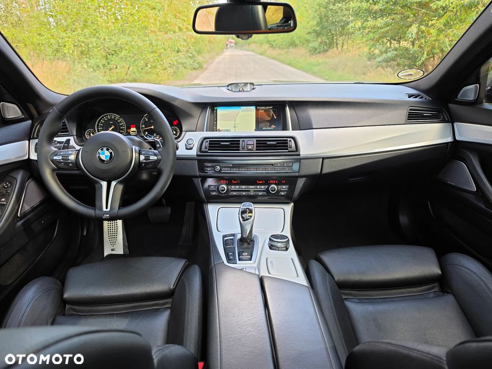 BMW Seria 5 535d xDrive Modern Line - 24