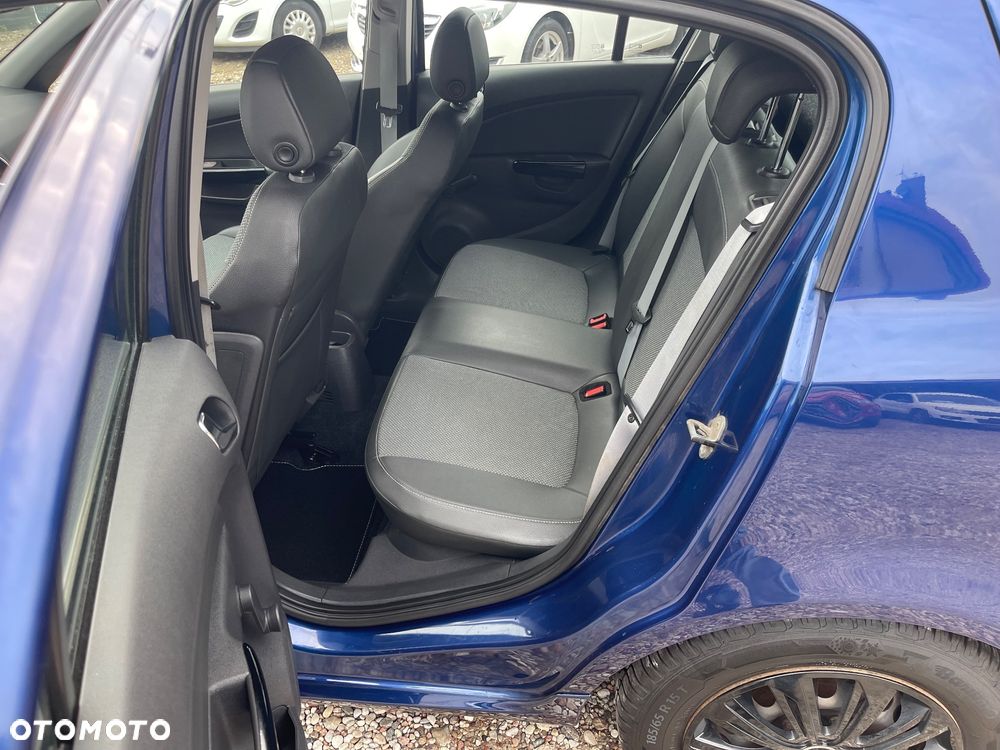 Opel Corsa 1.2 16V Enjoy - 12