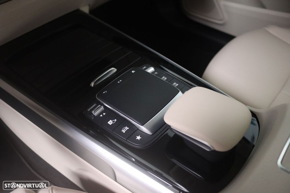 Mercedes-Benz EQB 300 4Matic - 13