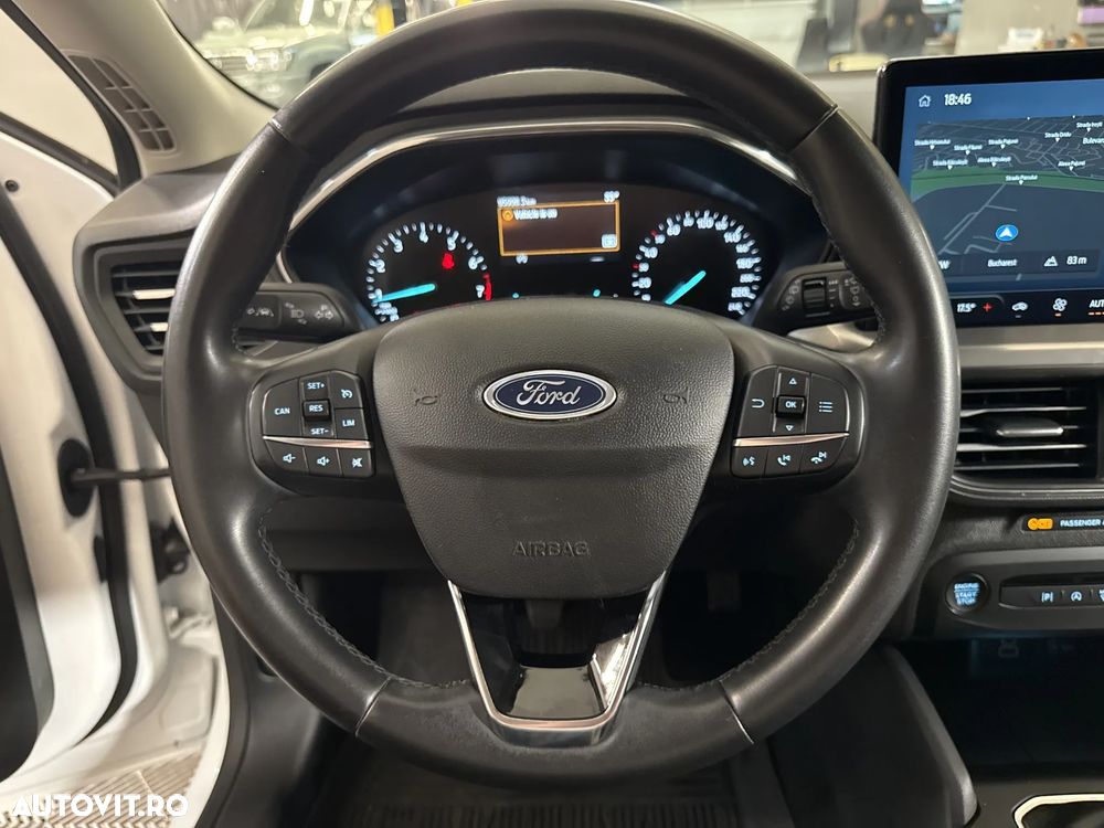 Ford Focus - 17