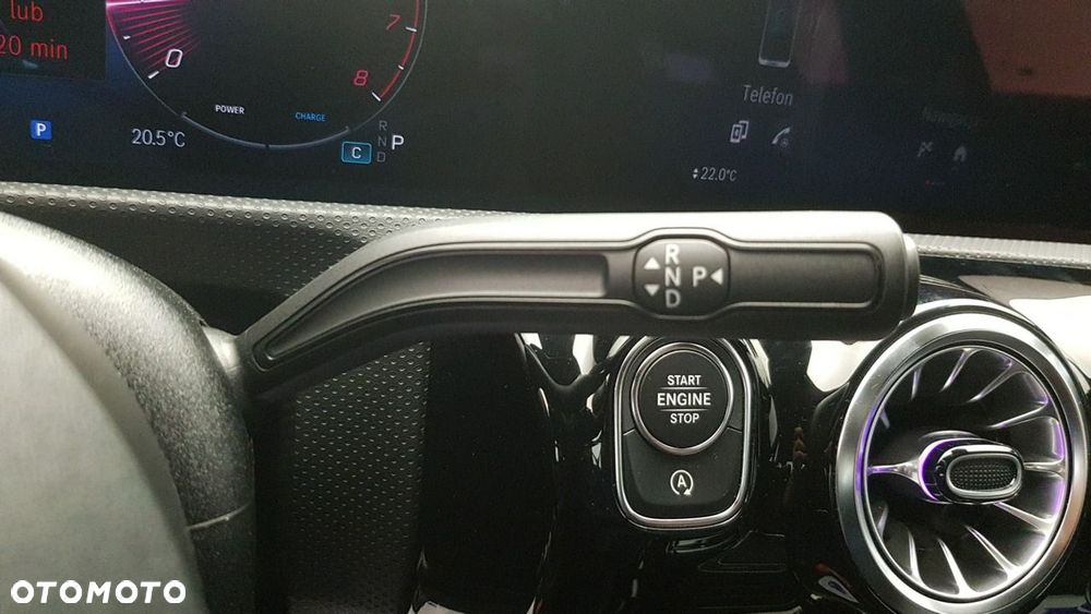 Mercedes-Benz CLA - 23