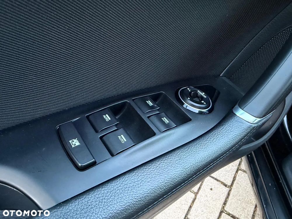 Hyundai i40 Kombi 1.6 Trend - 39