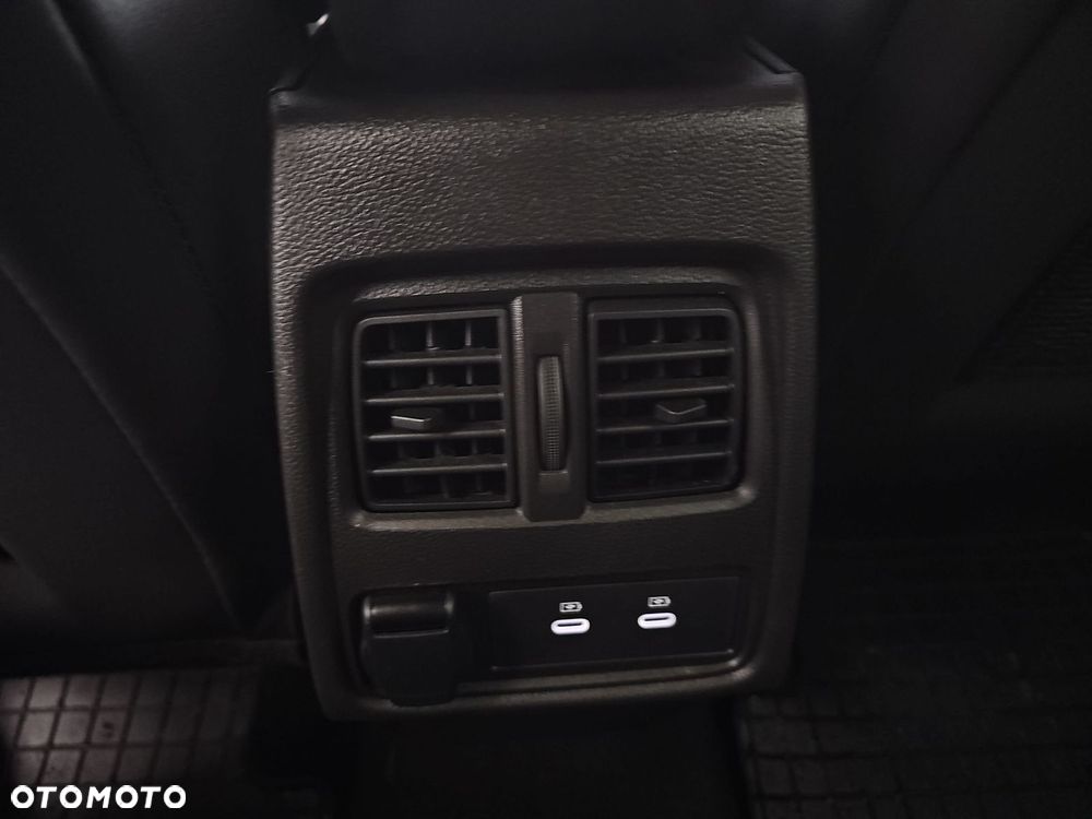 Renault Captur 1.0 TCe Techno - 27