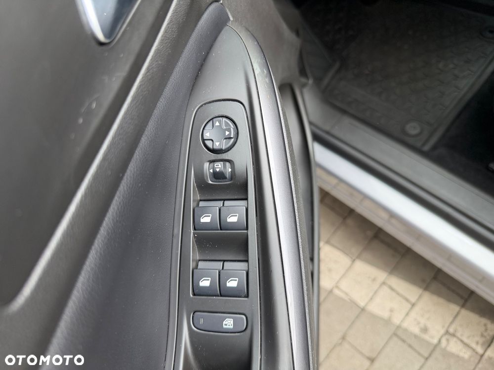 Opel Grandland X 1.2 T GPF Edition S&S - 19