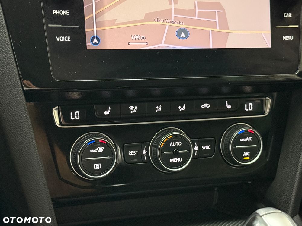 Volkswagen Passat Variant 1.5 TSI OPF DSG - 25