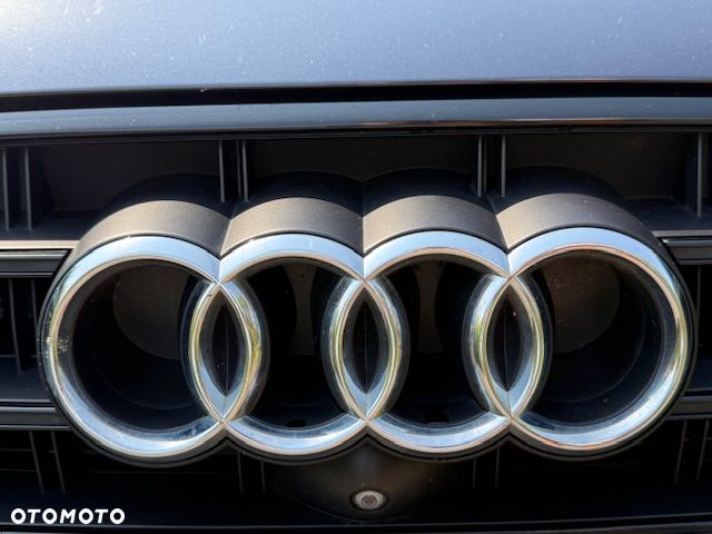 Audi A8 - 14