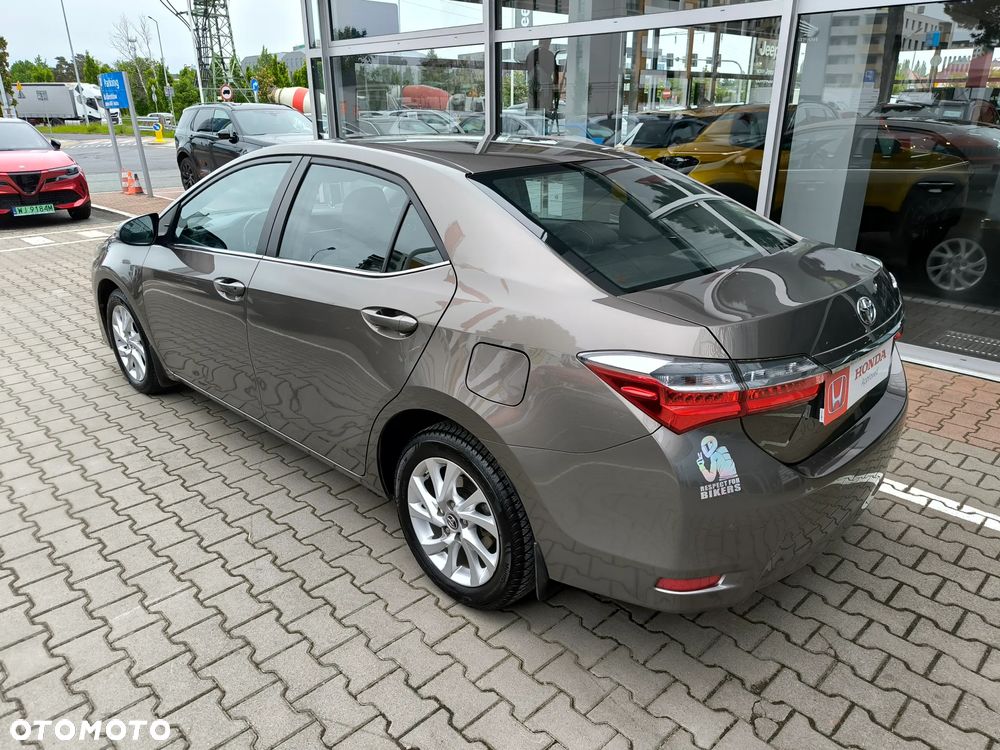 Toyota Corolla 1.6 Comfort - 4