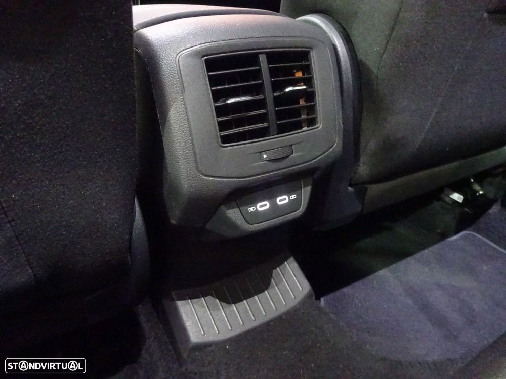 VW T-Roc 1.5 TSI Black Style DSG - 31