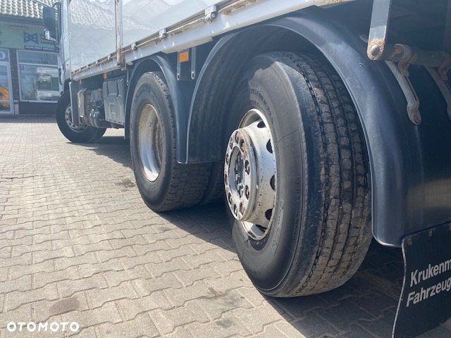 Mercedes-Benz Actros 2544 6x2 - 24