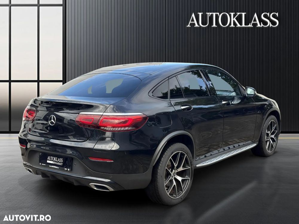 Mercedes-Benz GLC Coupe 300 e 4Matic 9G-TRONIC AMG Line Plus - 6