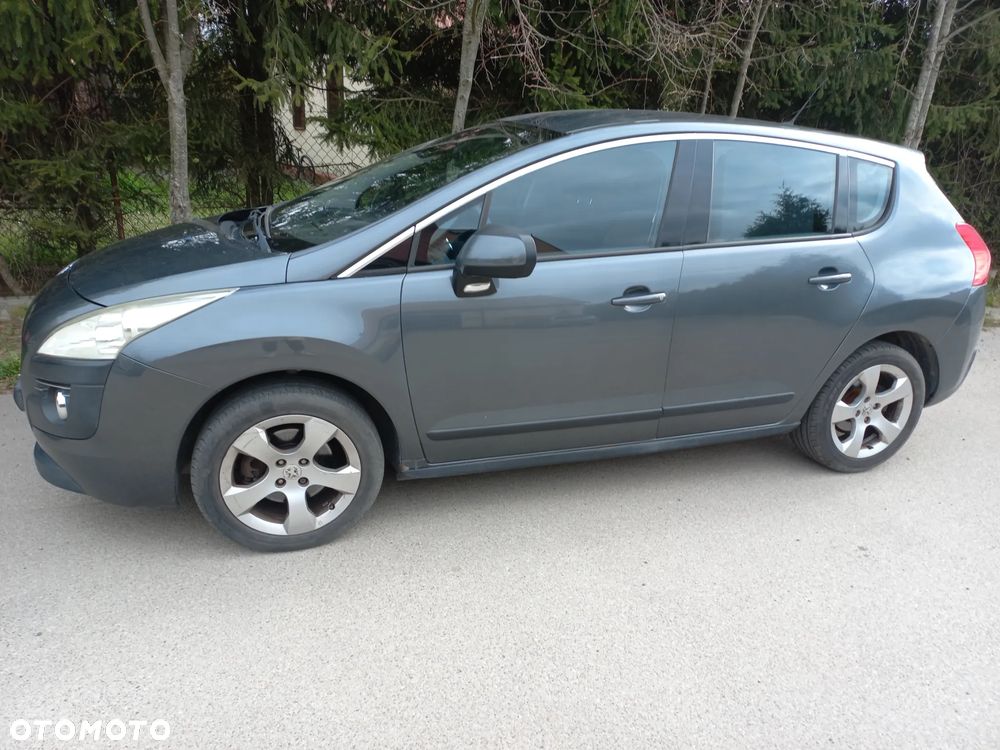 Peugeot 3008 2.0 HDi Premium - 2