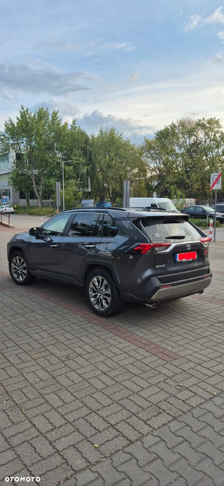 Toyota RAV4 - 2