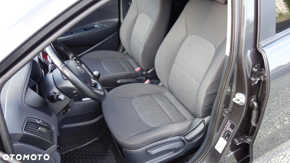 Kia Rio 1.2 Business Line - 10