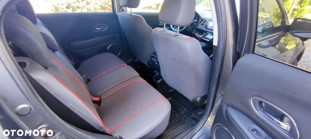 Honda HR-V 1.8 LX Sport Utility CVT - 4