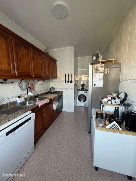 Apartamento T2 remodelado - Grande imagem: 2/11