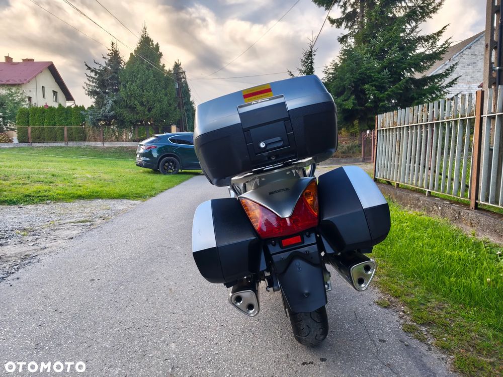 Honda ST - 18