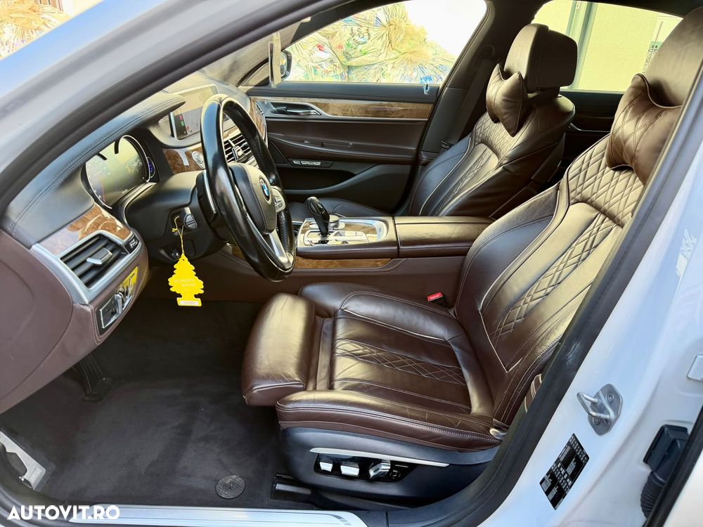 BMW Seria 7 730d - 8