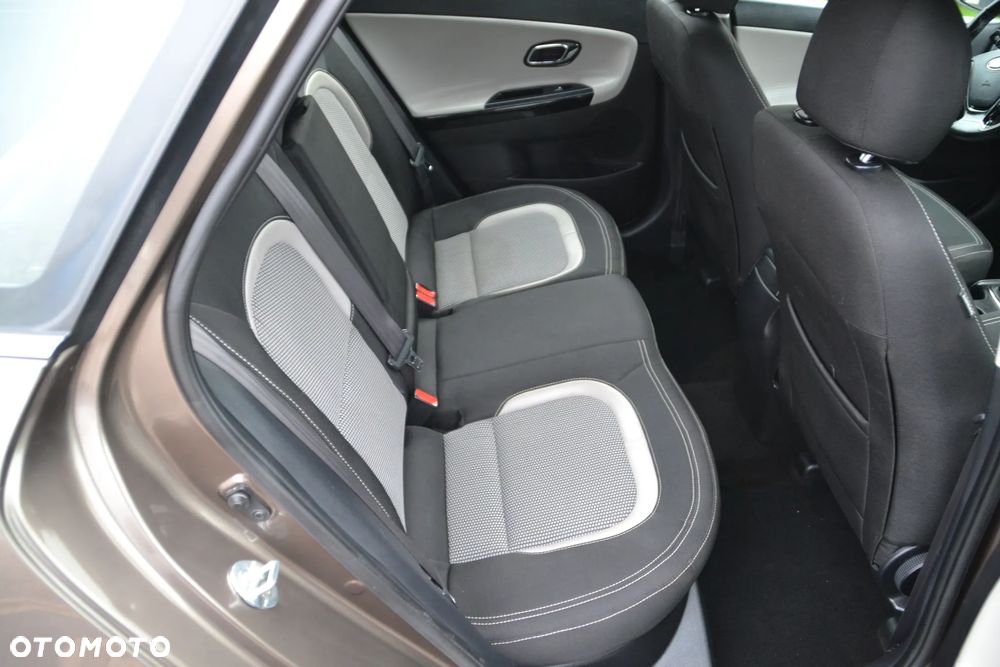 Kia Ceed 1.6 GDI Dream-Team Edition - 26