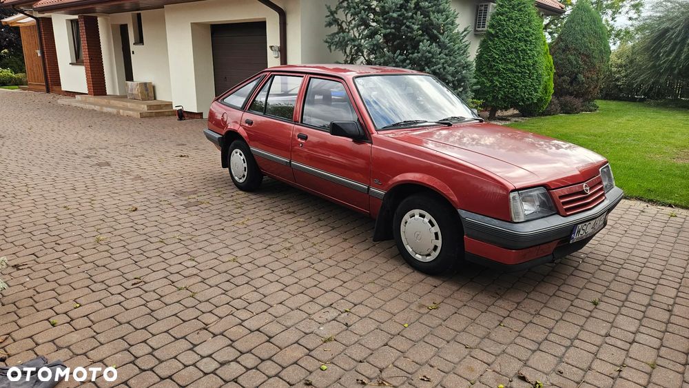 Opel Ascona - 7